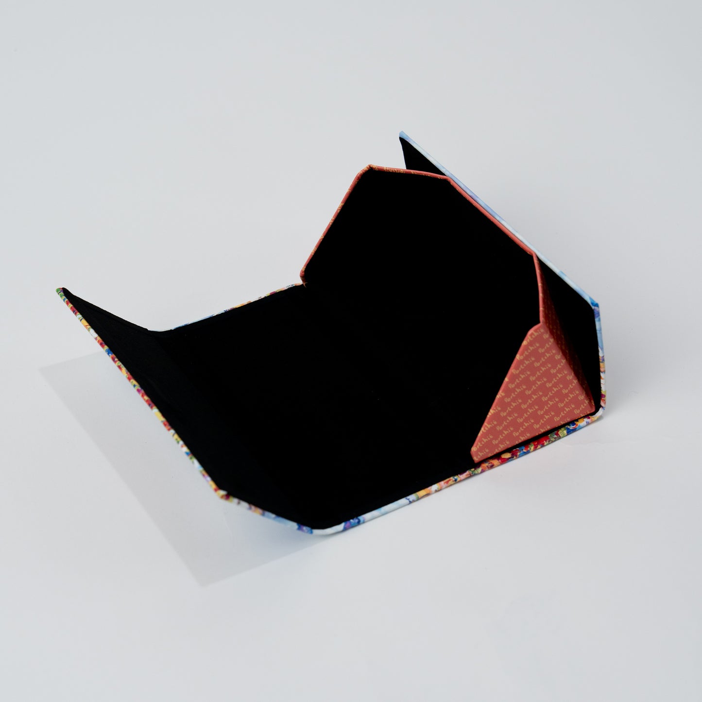 Boy And Girl Flying Kite Glasses Case